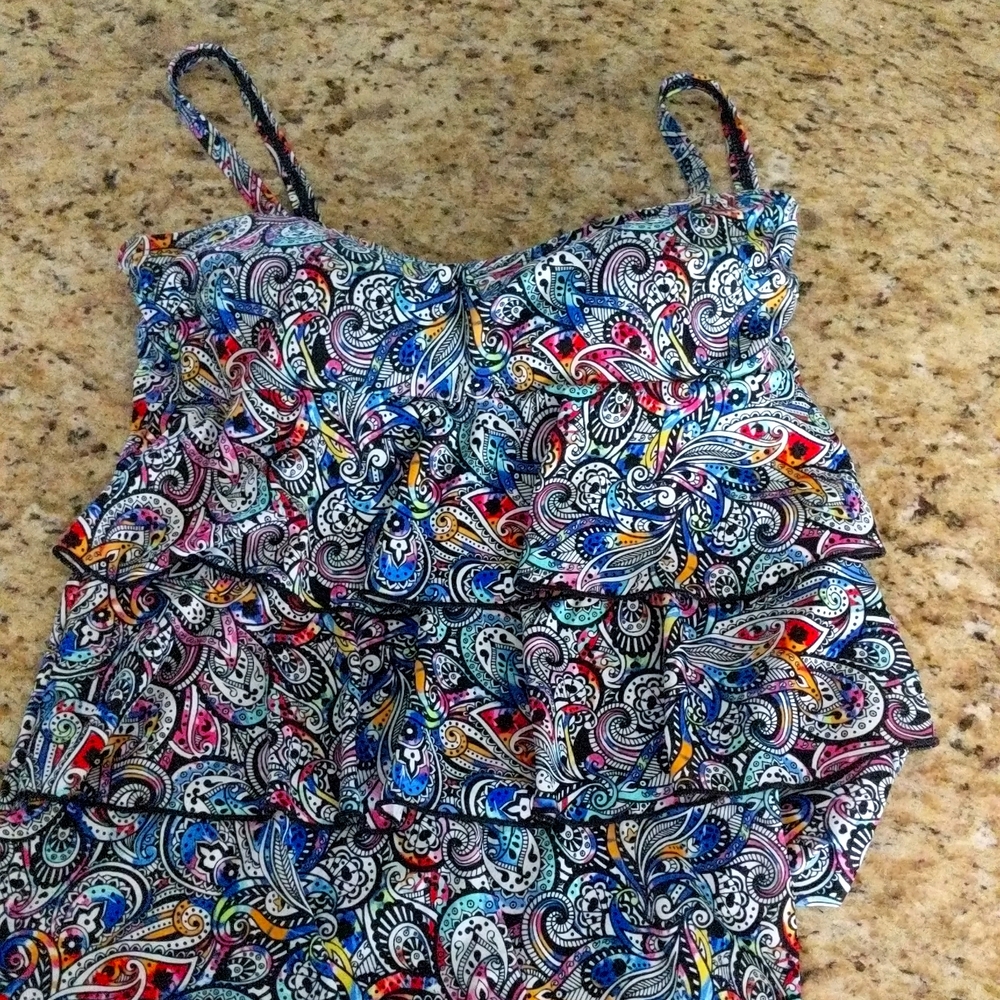 A Shore Fit, Size 12, Multicolor, Tankini top